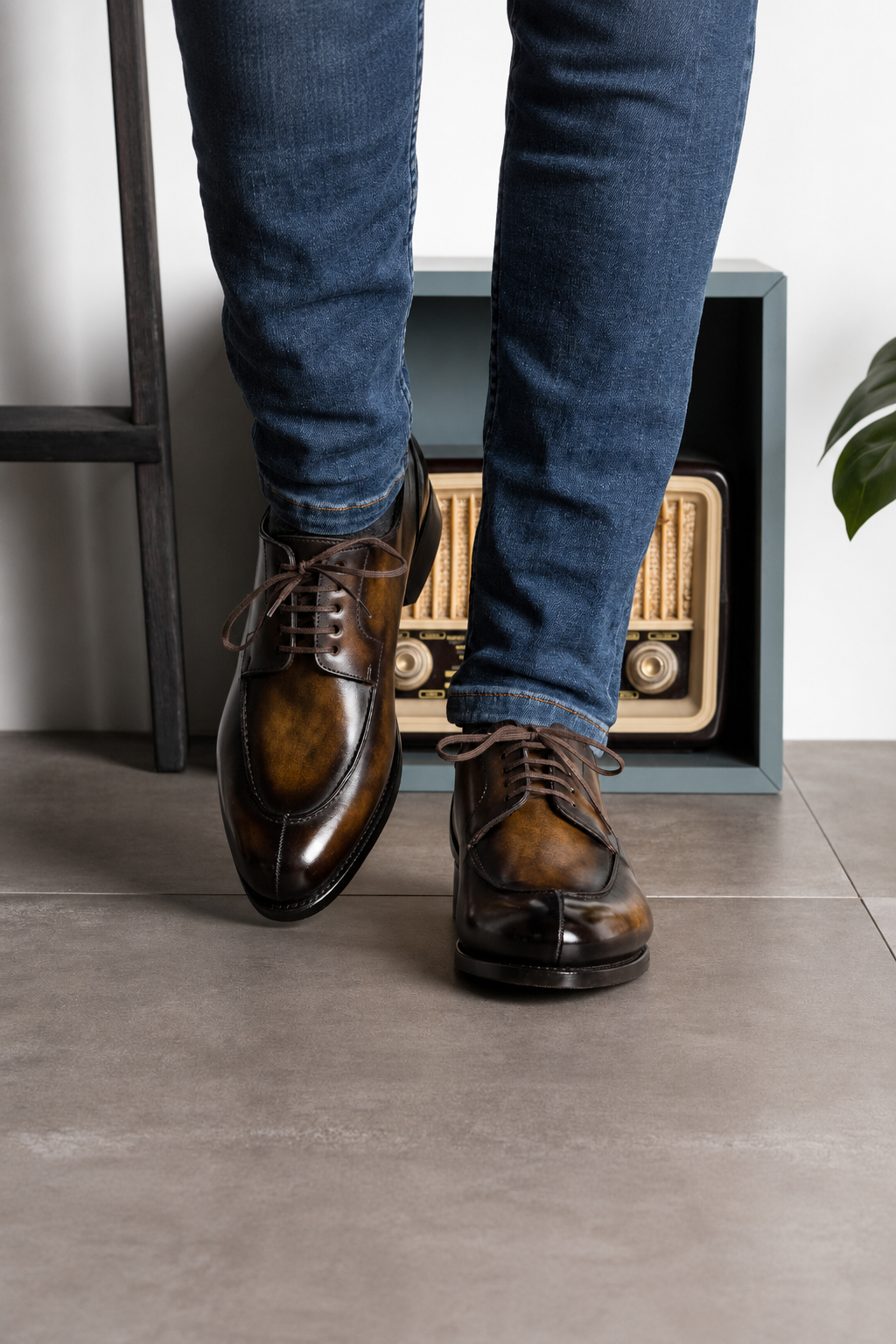 Tobacco Patina Derby Split Toe