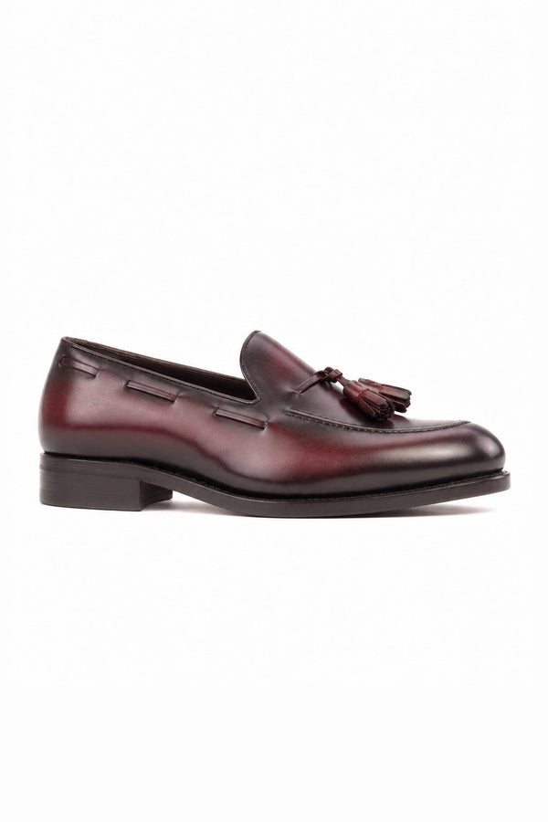 Onyx Scarlet Loafer