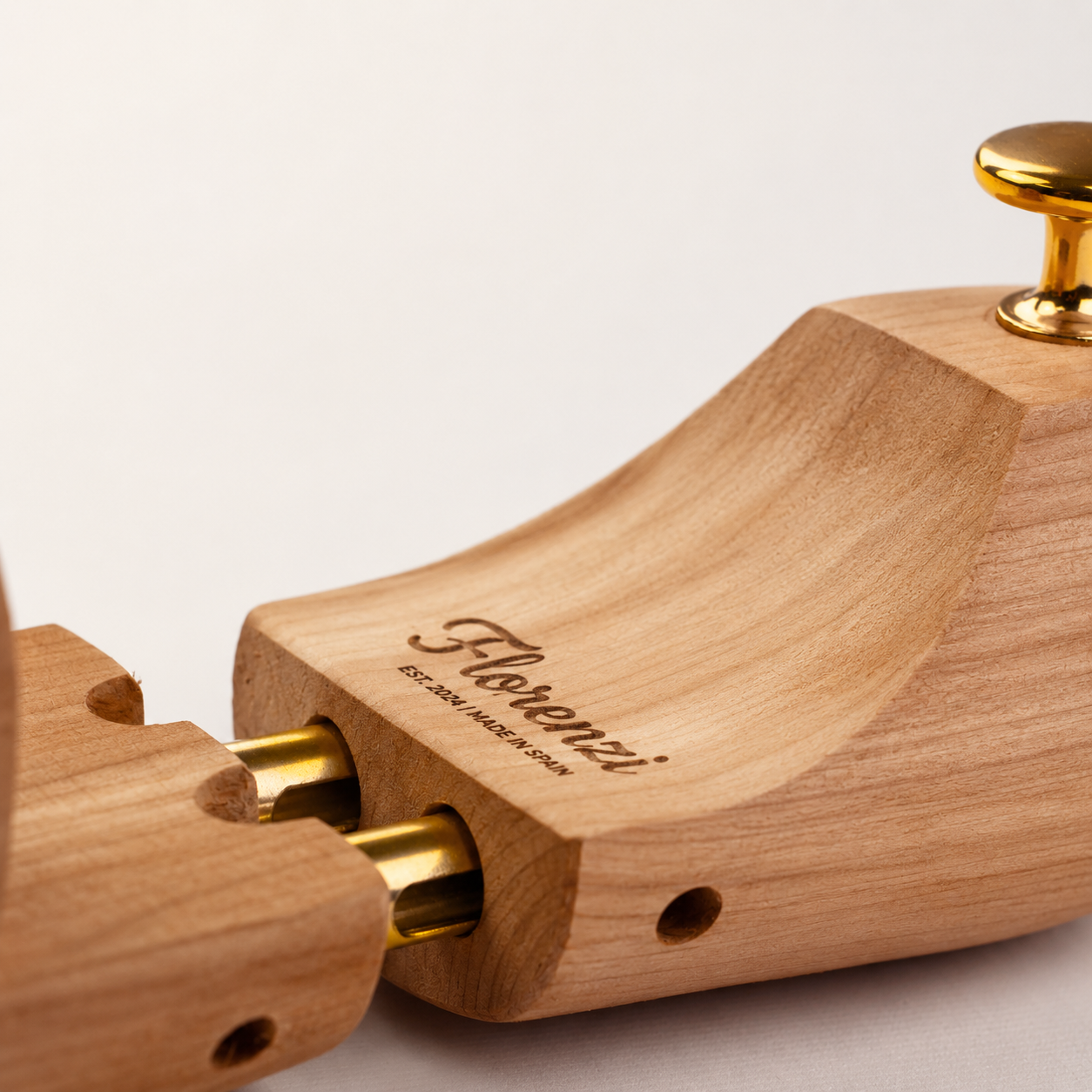 Men Shoe Tree Cedar